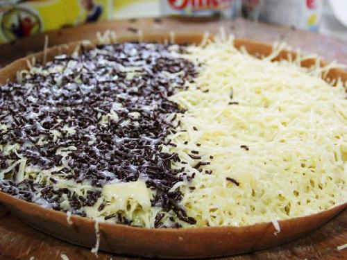 Martabak Mas Damar: Nikmati Kelezatan di Jantung Cilacap